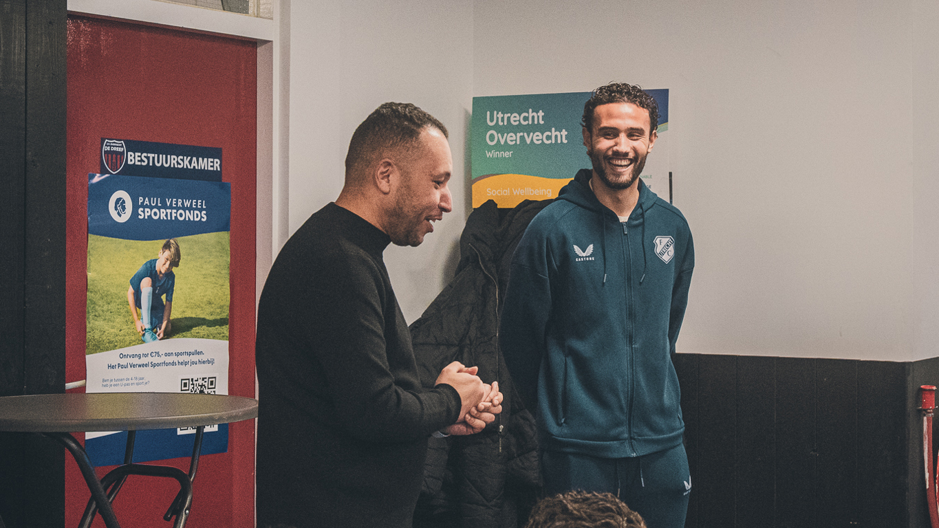 FC Utrecht en SVO De Dreef organiseren iftar in de wijk Overvecht