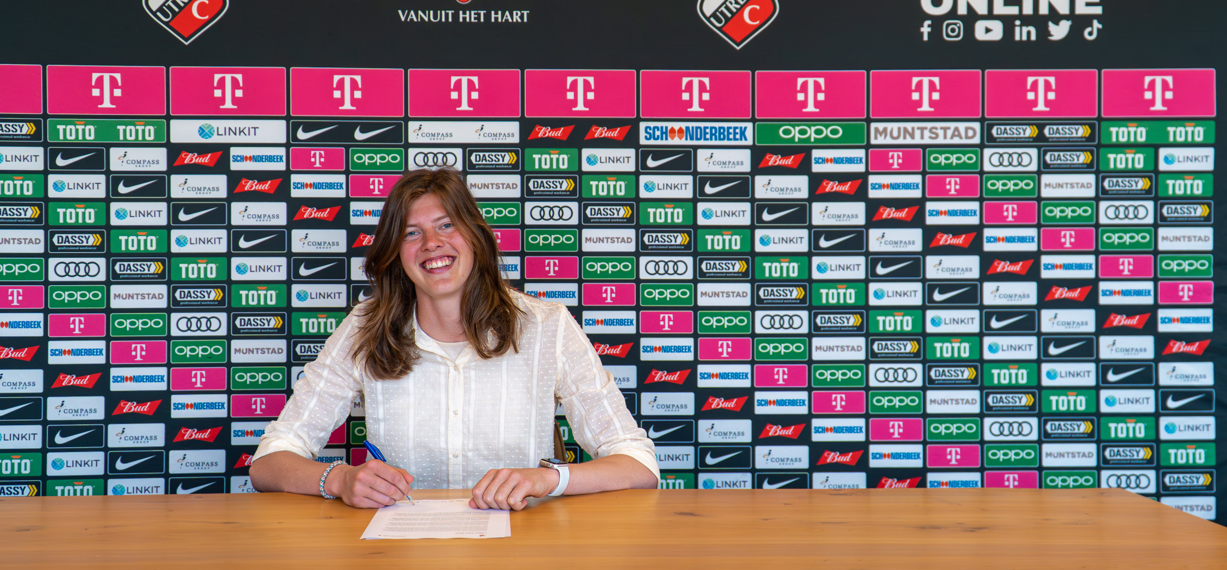 Andermaal aanwinst FC Utrecht Vrouwen: Puck Louwes gecontracteerd