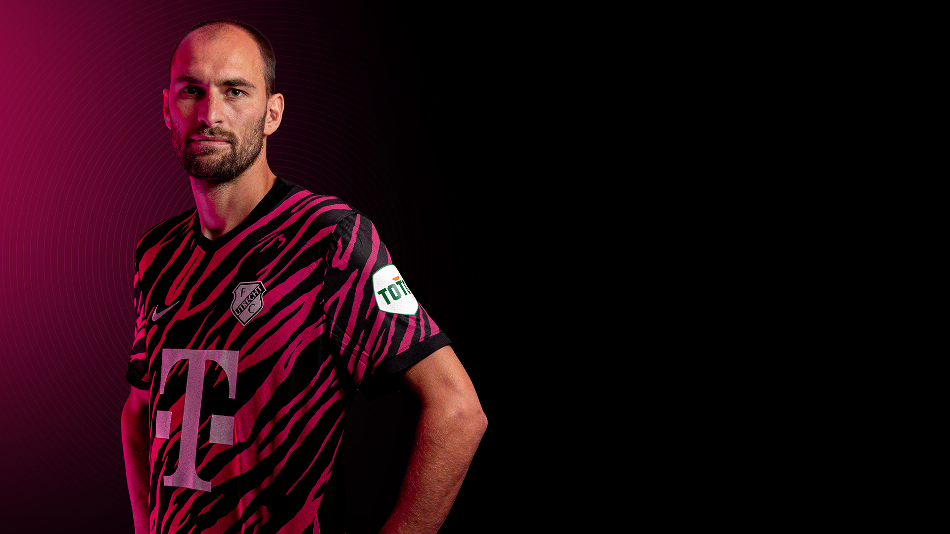 Stootkracht en ervaring: Bas Dost versterkt FC Utrecht