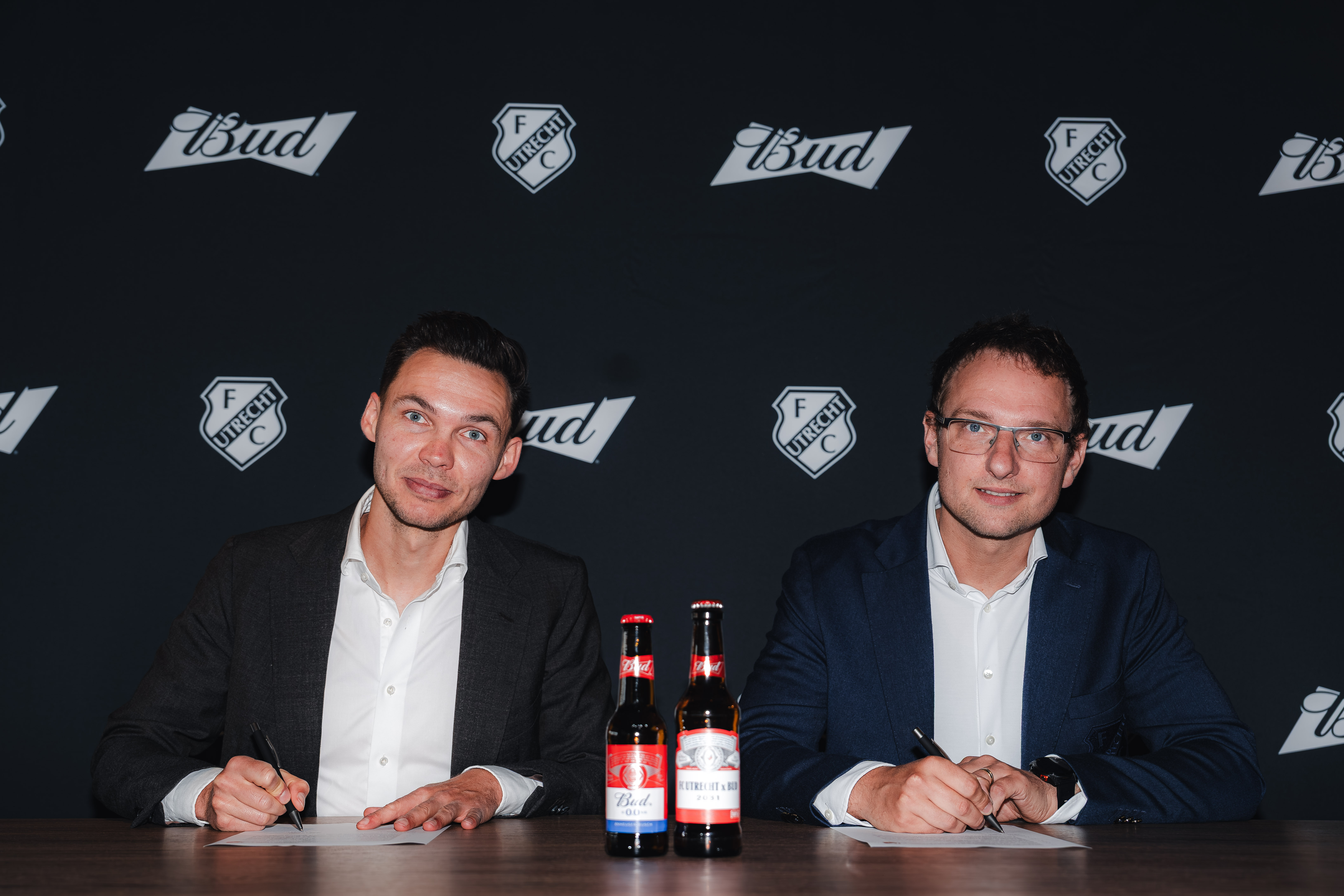 Bud en FC Utrecht proosten op nieuw Partnership 
