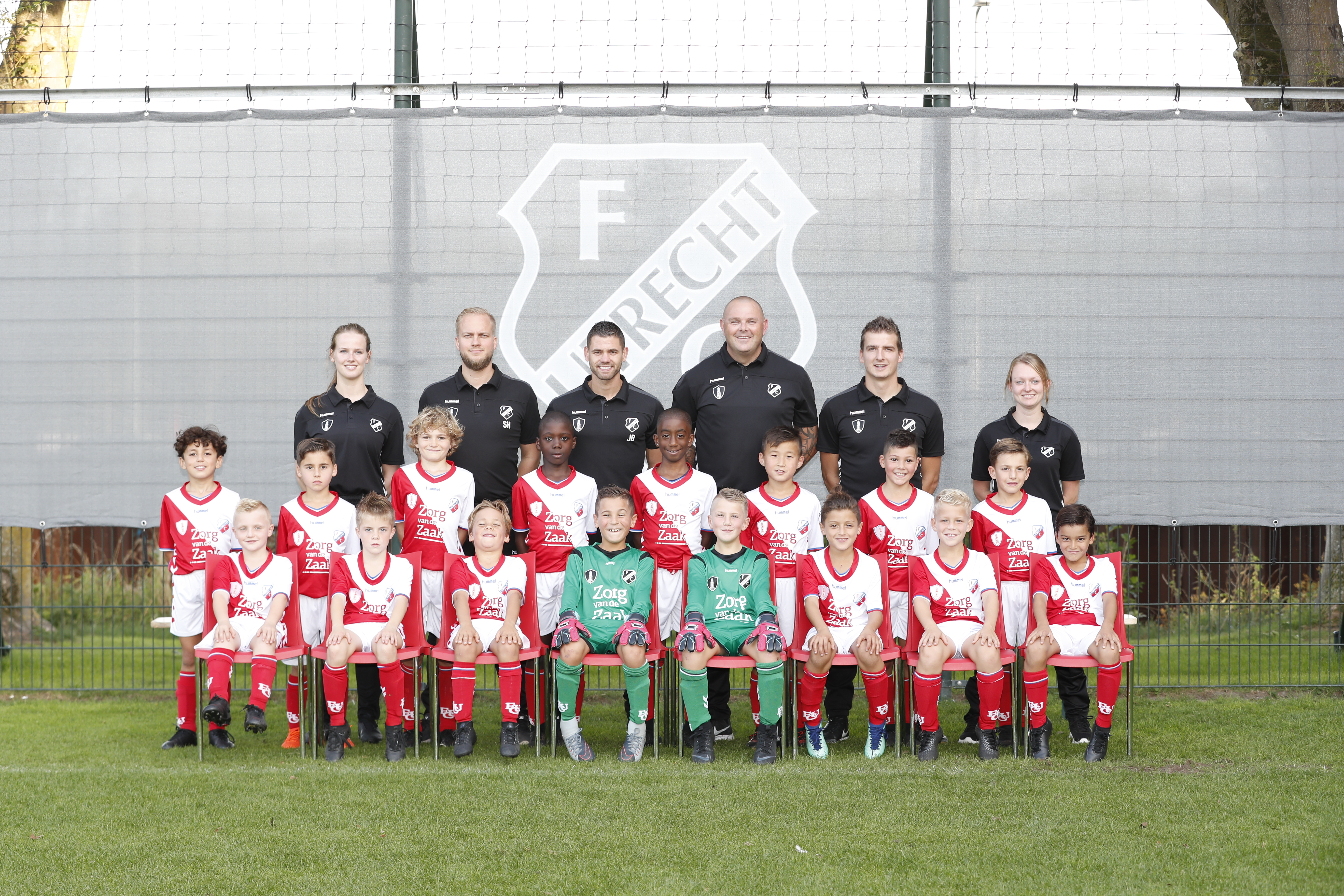 Ajax O9 maatje te groot voor FC Utrecht O9