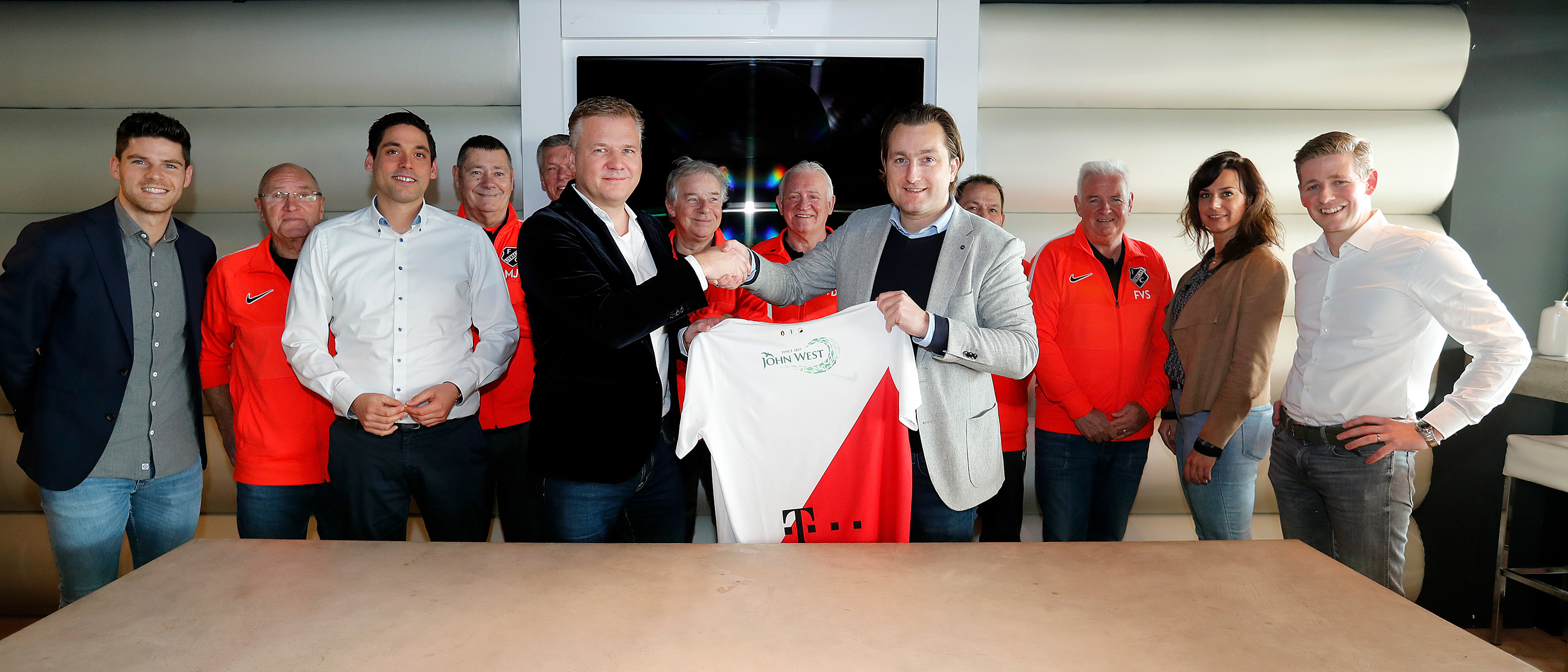 John West hoofdsponsor FC Utrecht OldStars