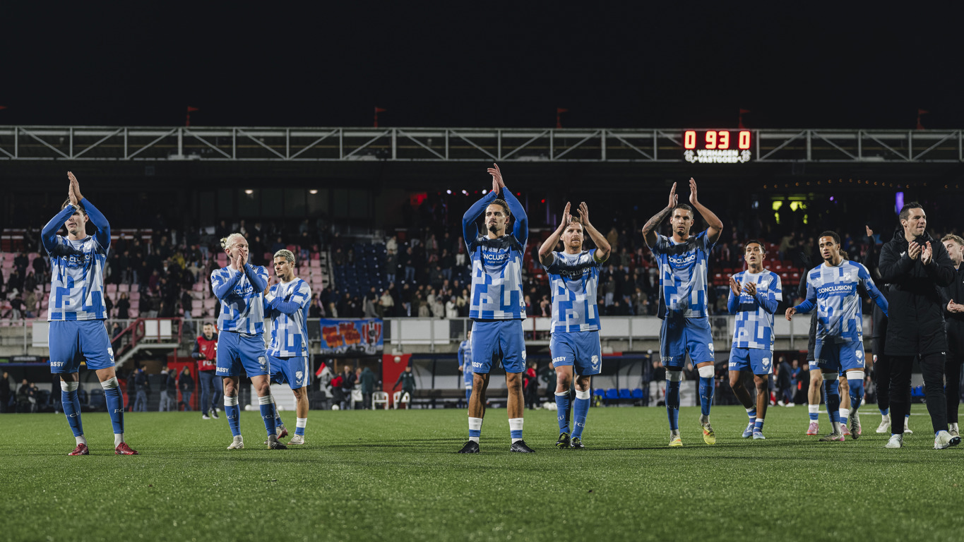 FC Utrecht bekert verder na zege in Oss
