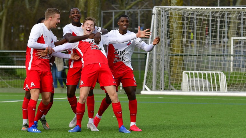 JEUGD | Waanzinnige ZESKLAPPER van FC&nbsp;Utrecht O17!