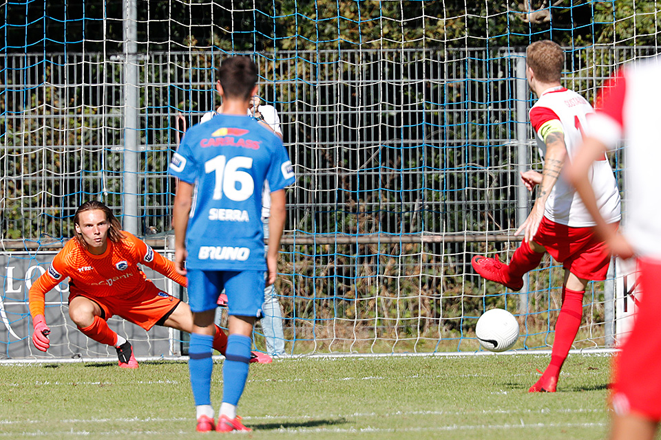 FC Utrecht monitort de situatie van de selectie na positieve coronatest keeper Genk