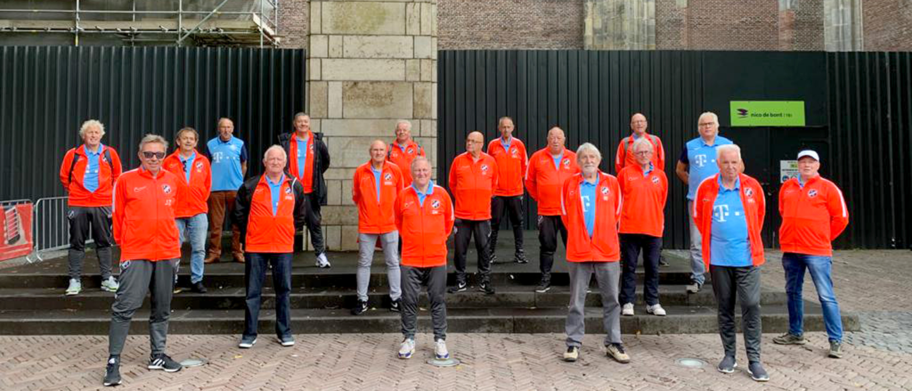 FC Utrecht’s OldStars trappen nieuw seizoen feestelijk af
