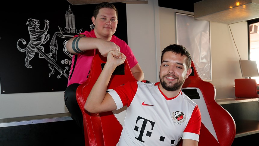 eSporters FC Utrecht winnen van landskampioen