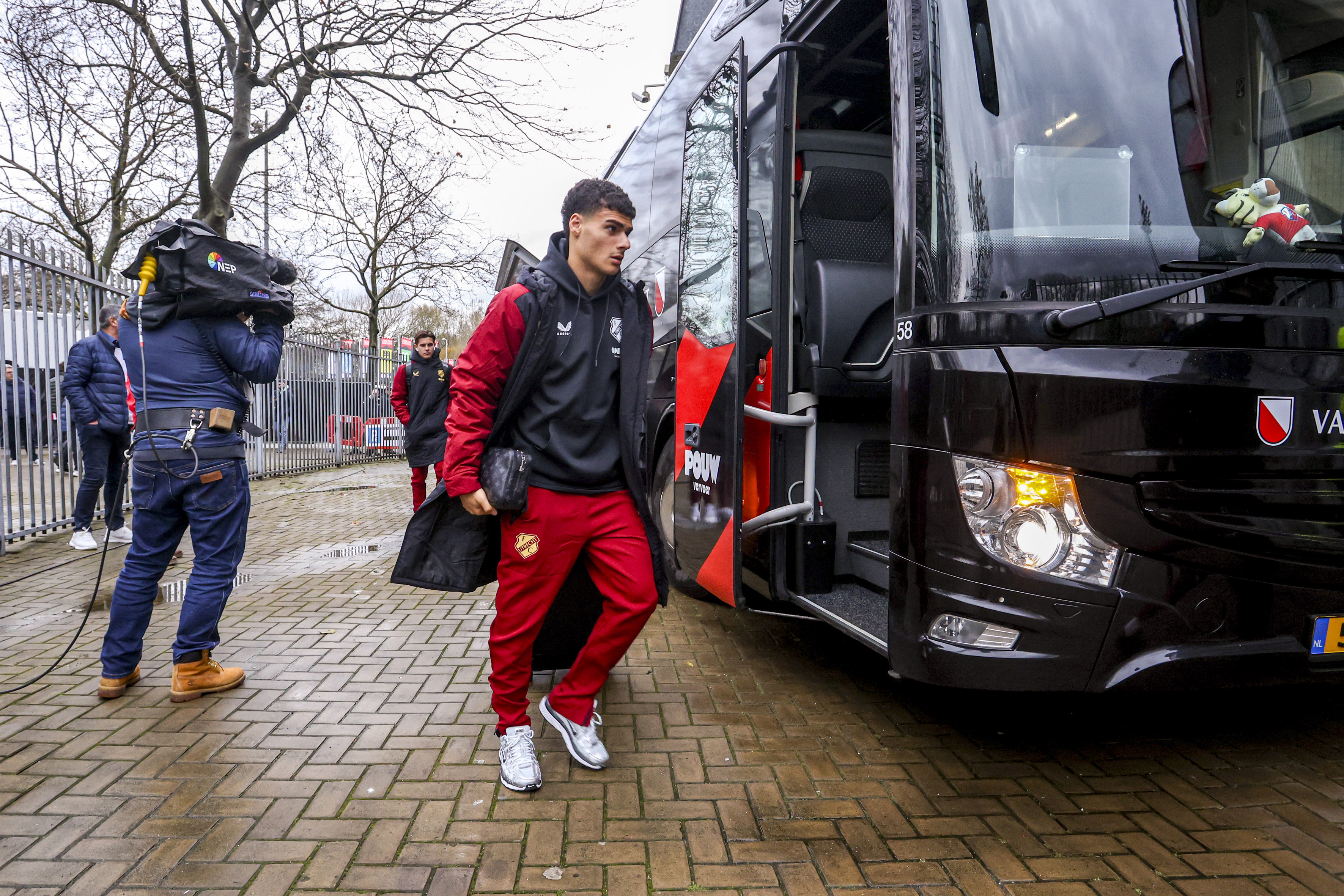 Pre Spautr Aankomst01 (1)