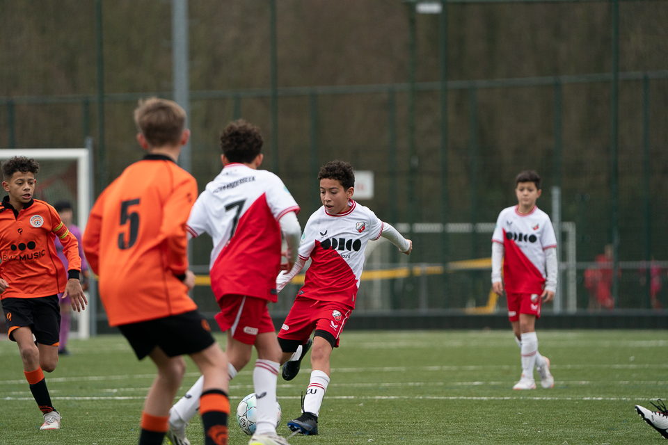 F.C. Utrecht O13 2 De Meern O13 1 CMS 12