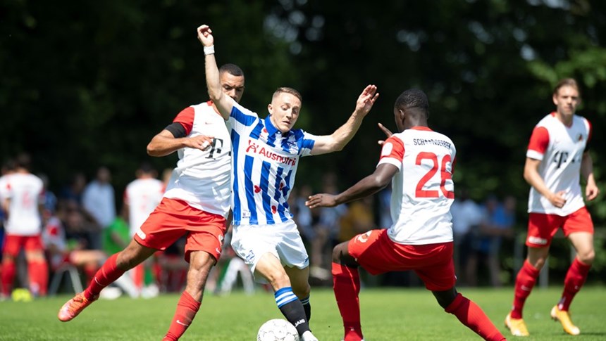 HIGHLIGHTS | Jong FC Utrecht onderuit tegen sc Heerenveen