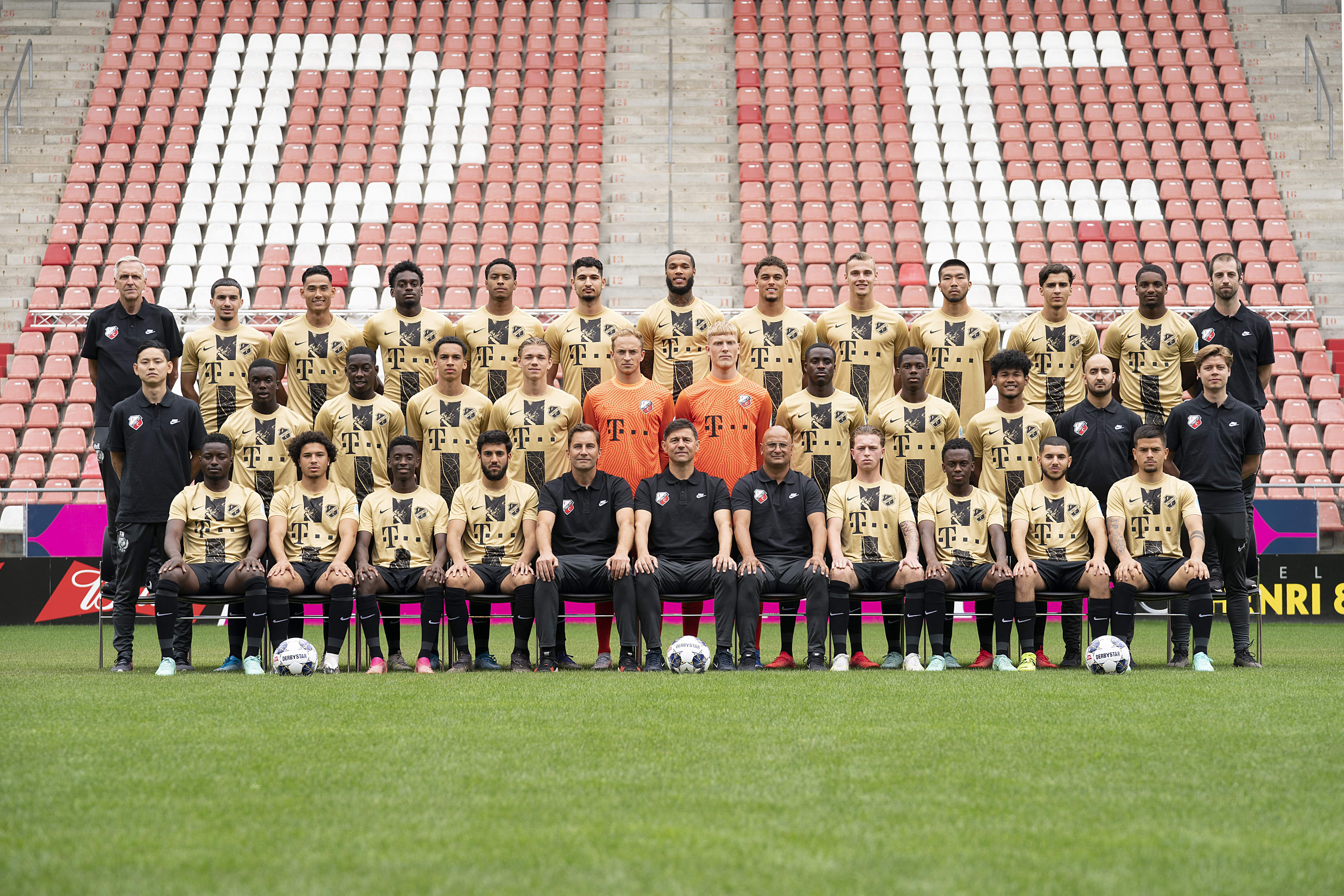 Jong FC Utrecht ontvangt MVV Maastricht