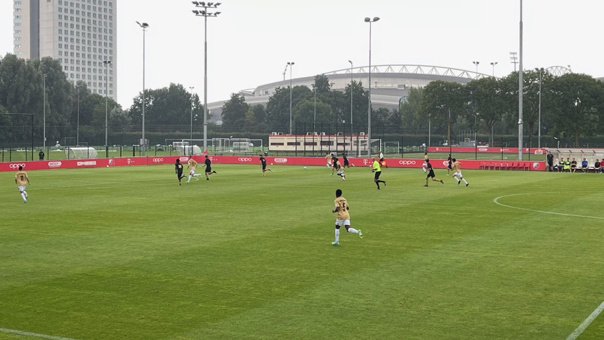 HIGHLIGHTS | Jong FC Utrecht wint ruim van Jong sc Heerenveen