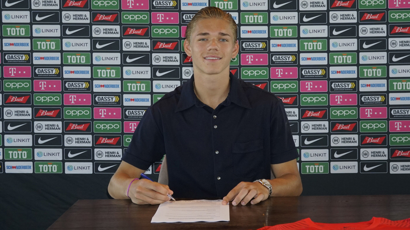 Contract Mees Rijks opengebroken en verlengd