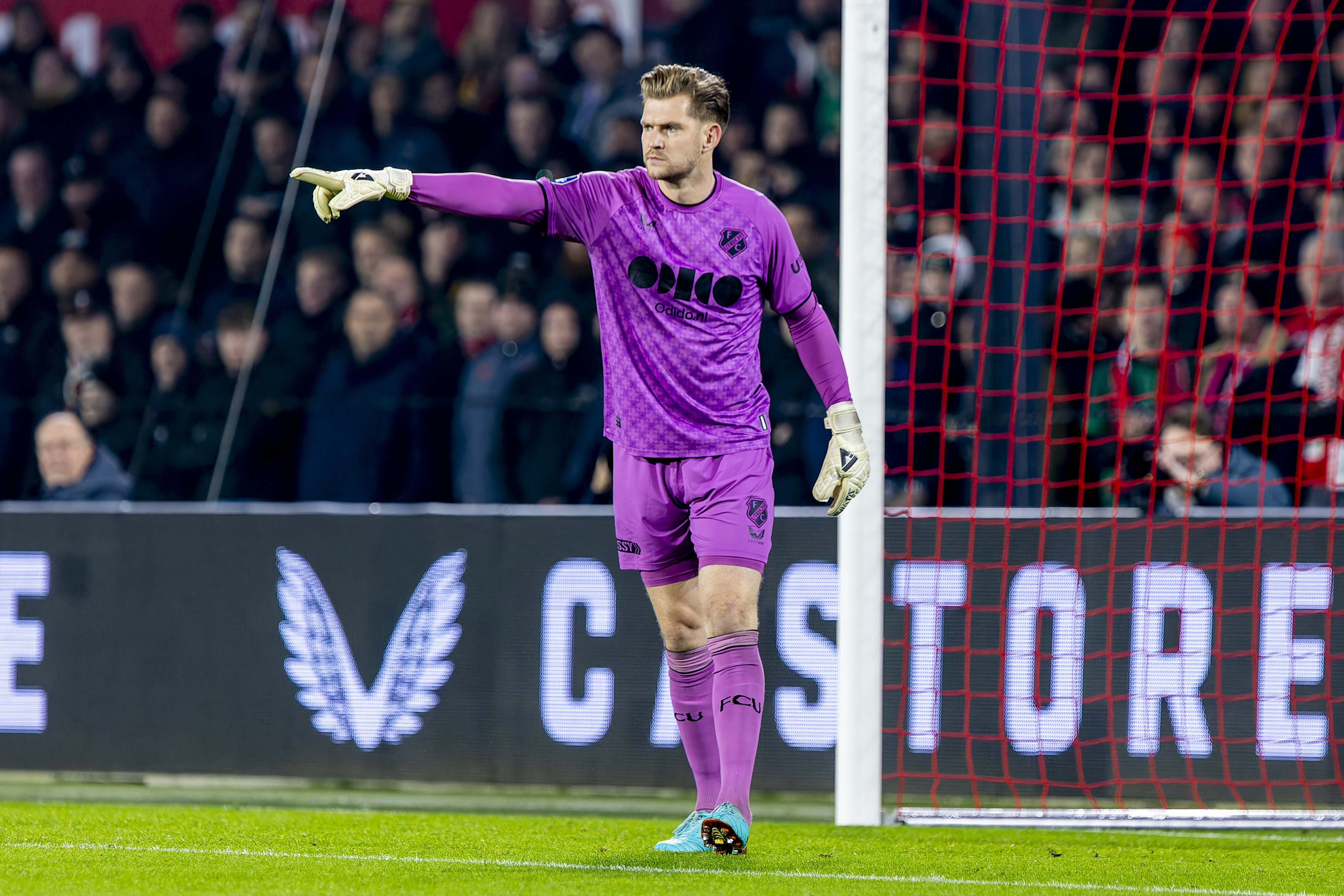 02TB4212 CR3 4169X2780