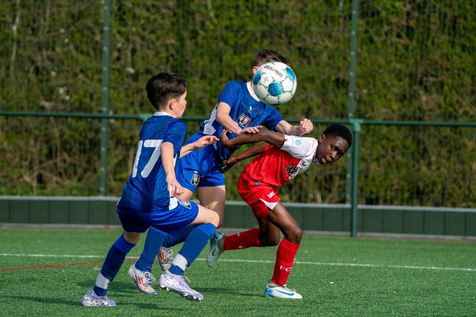 2025 03 29 F.C. Utrecht O12 FCT Her O12 Team 1 10