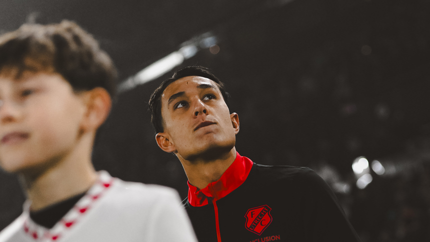 FC Utrecht - AZ | ACHTER DE LINIES