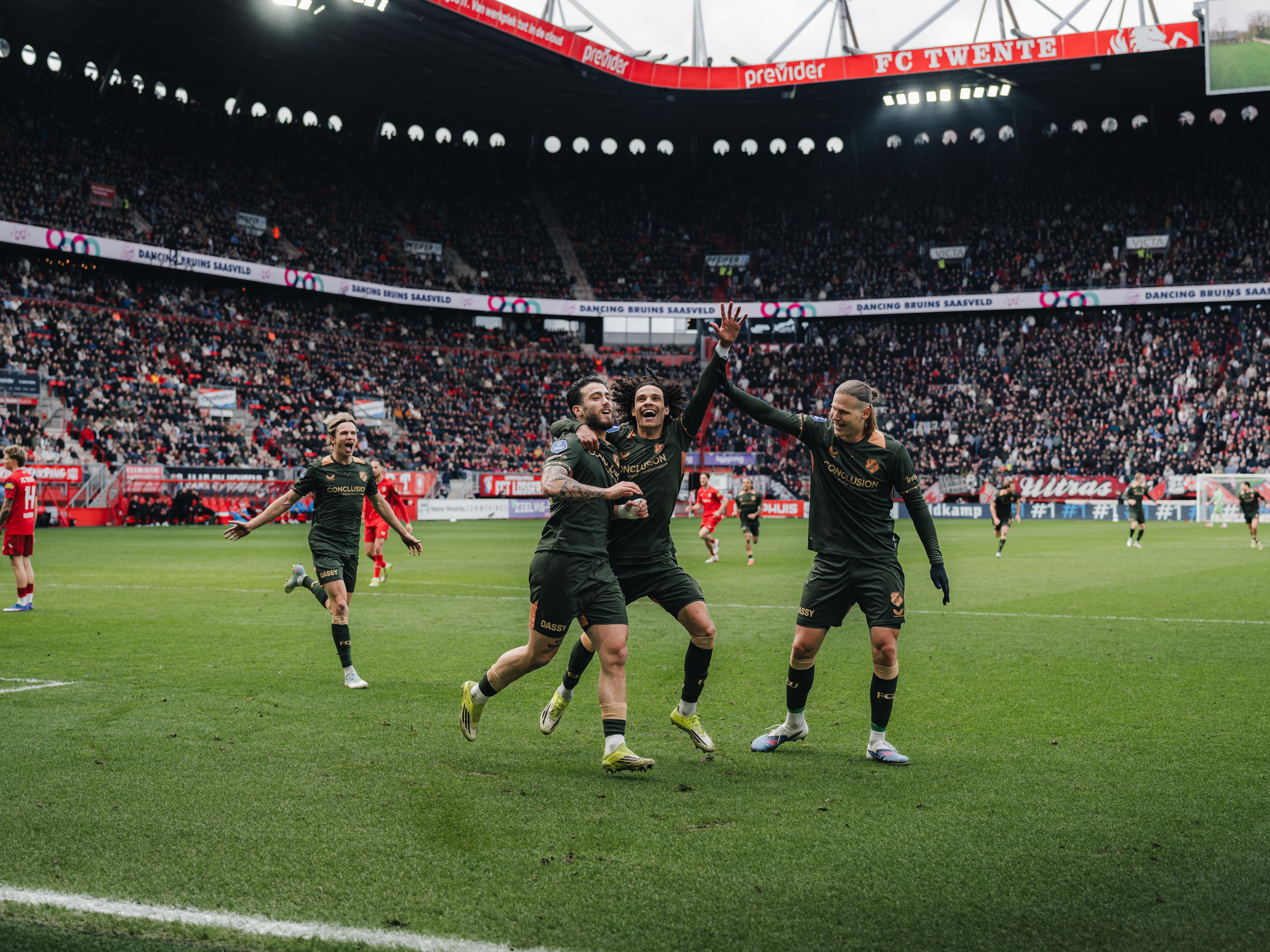 Knappe overwinning op bezoek bij FC Twente