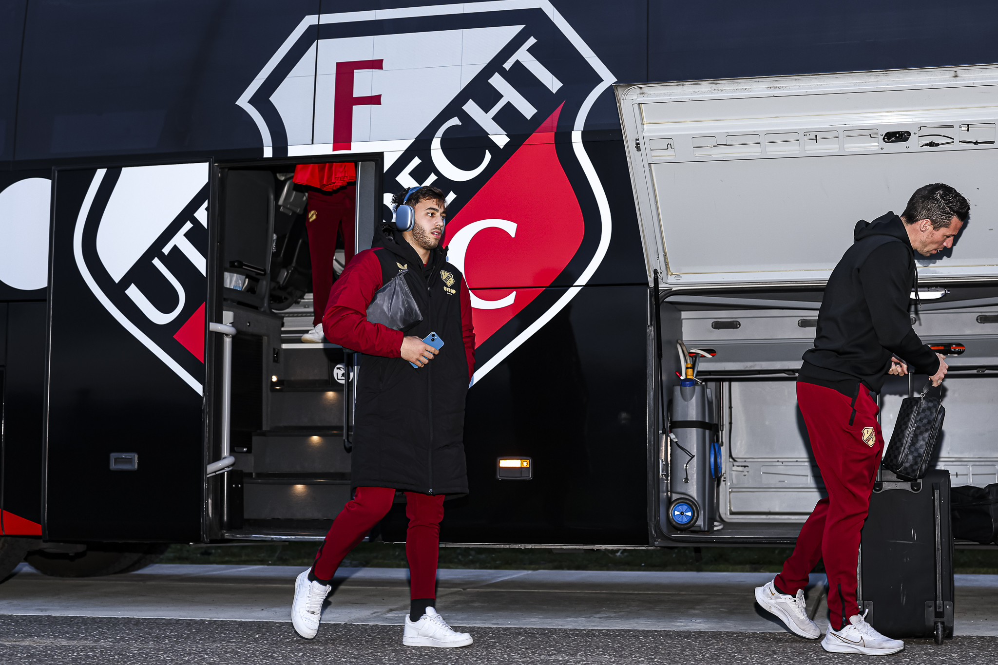 Almutr Aankomstsite03