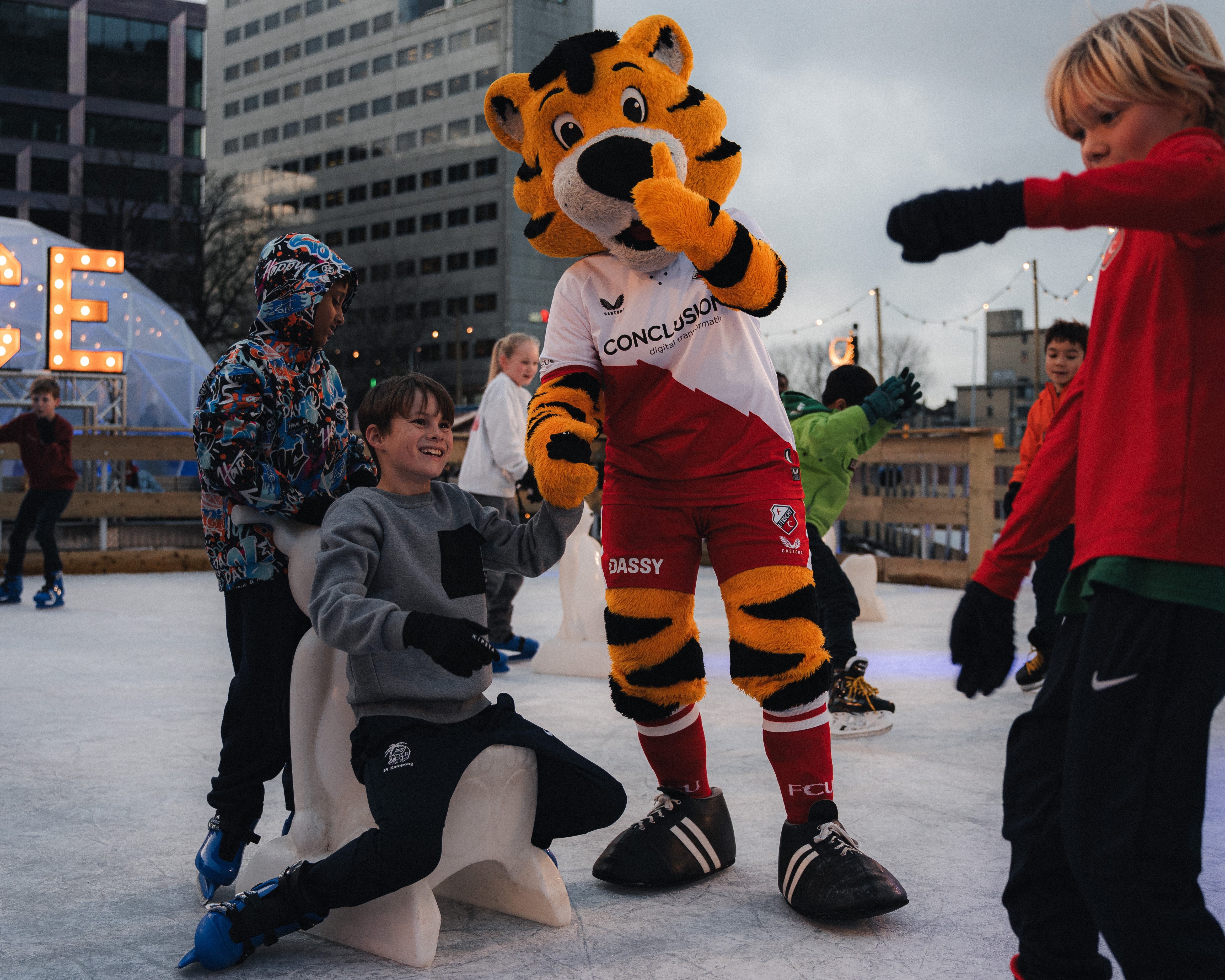 Schaatspret met de Junior Tigers