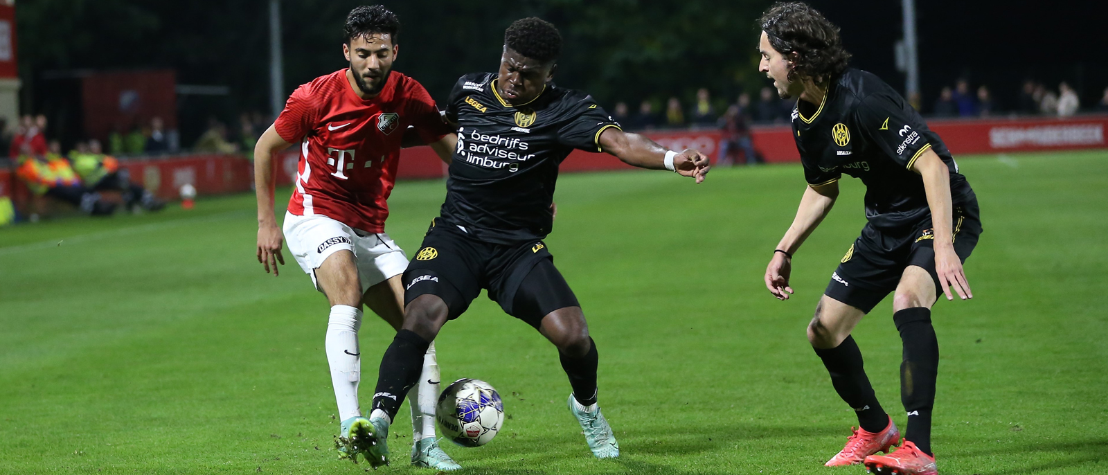 Jong FC Utrecht komt net tekort tegen Roda JC