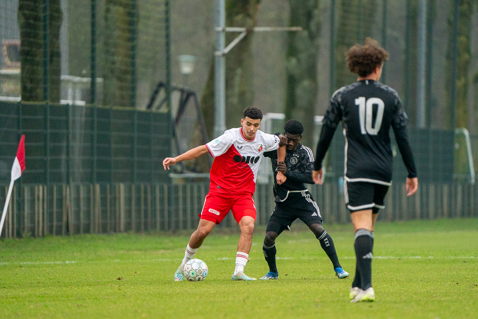 F.C. Utrecht O18 Ajax O18 CMS 9