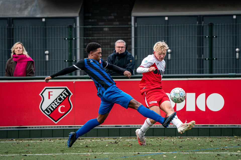 F.C. Utrecht O17 Alphense Boys O17 CMS 10