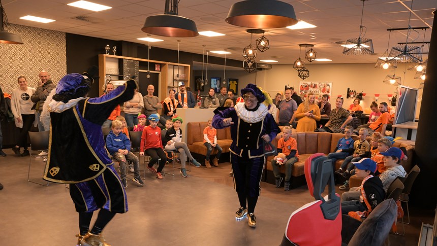 Sinterklaas, Pieten én Oranje: topdag voor Junior Tigers-leden