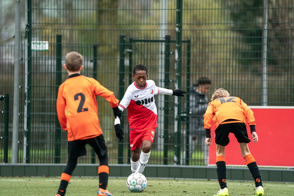 F.C. Utrecht O13 2 De Meern O13 1 CMS 13