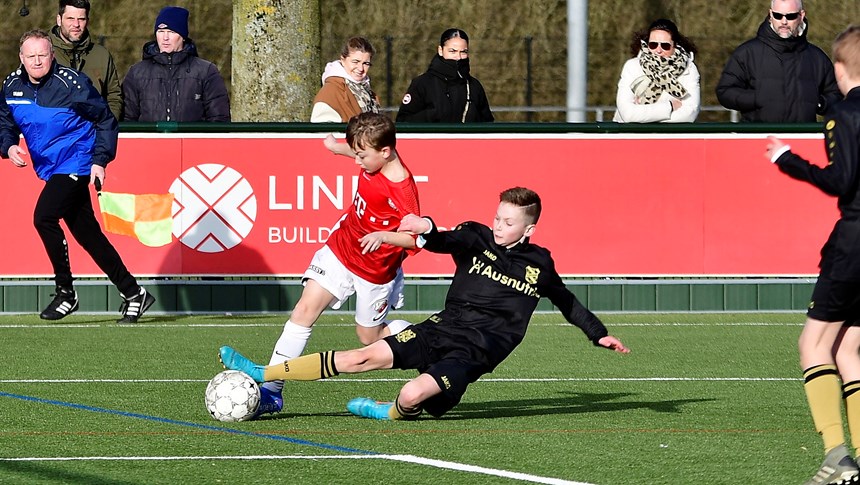 Wedstrijd van de Week: FC Utrecht O13 wint ruim van Heerenveen O13