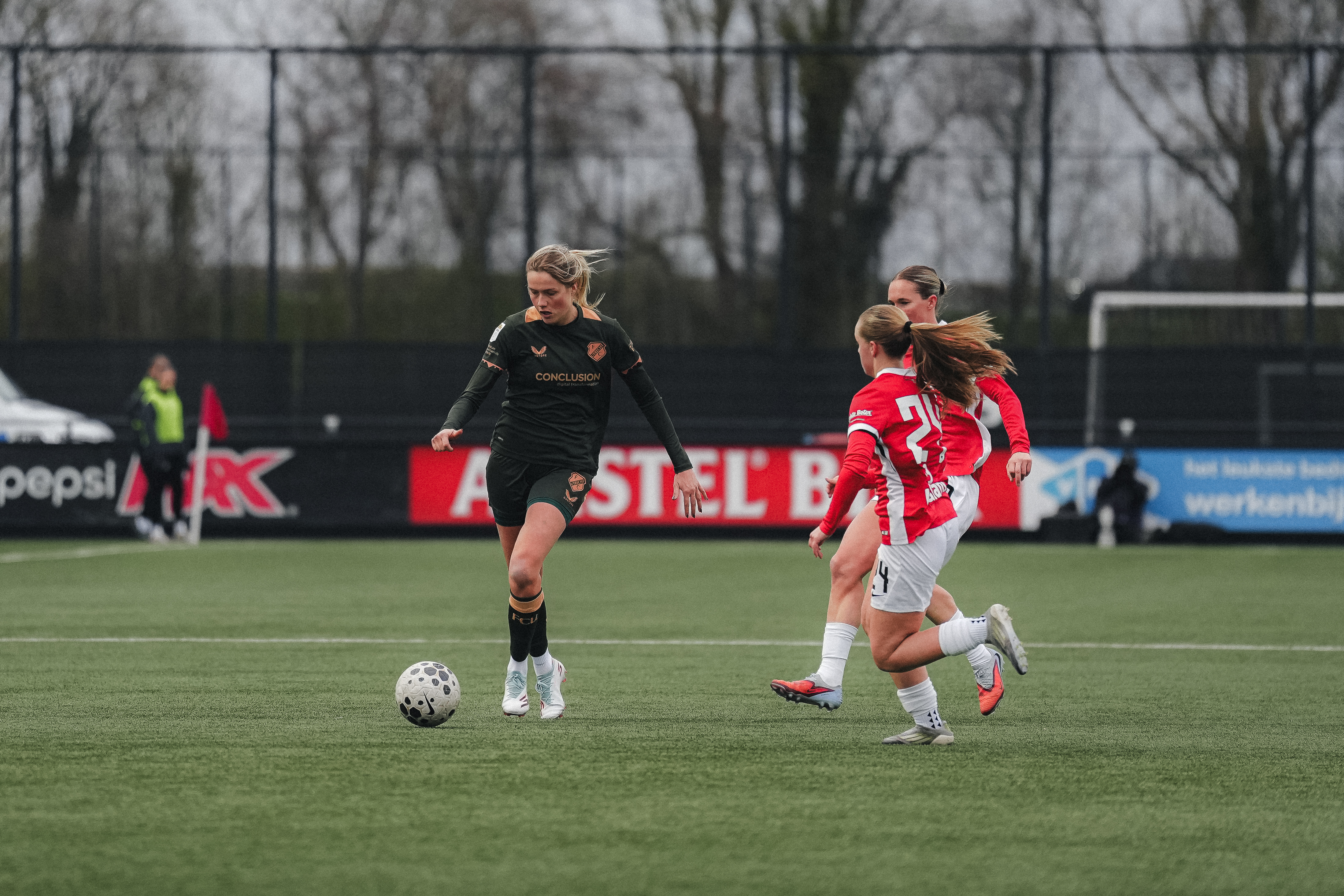 Awayday in De Kuip voor FC Utrecht Vrouwen
