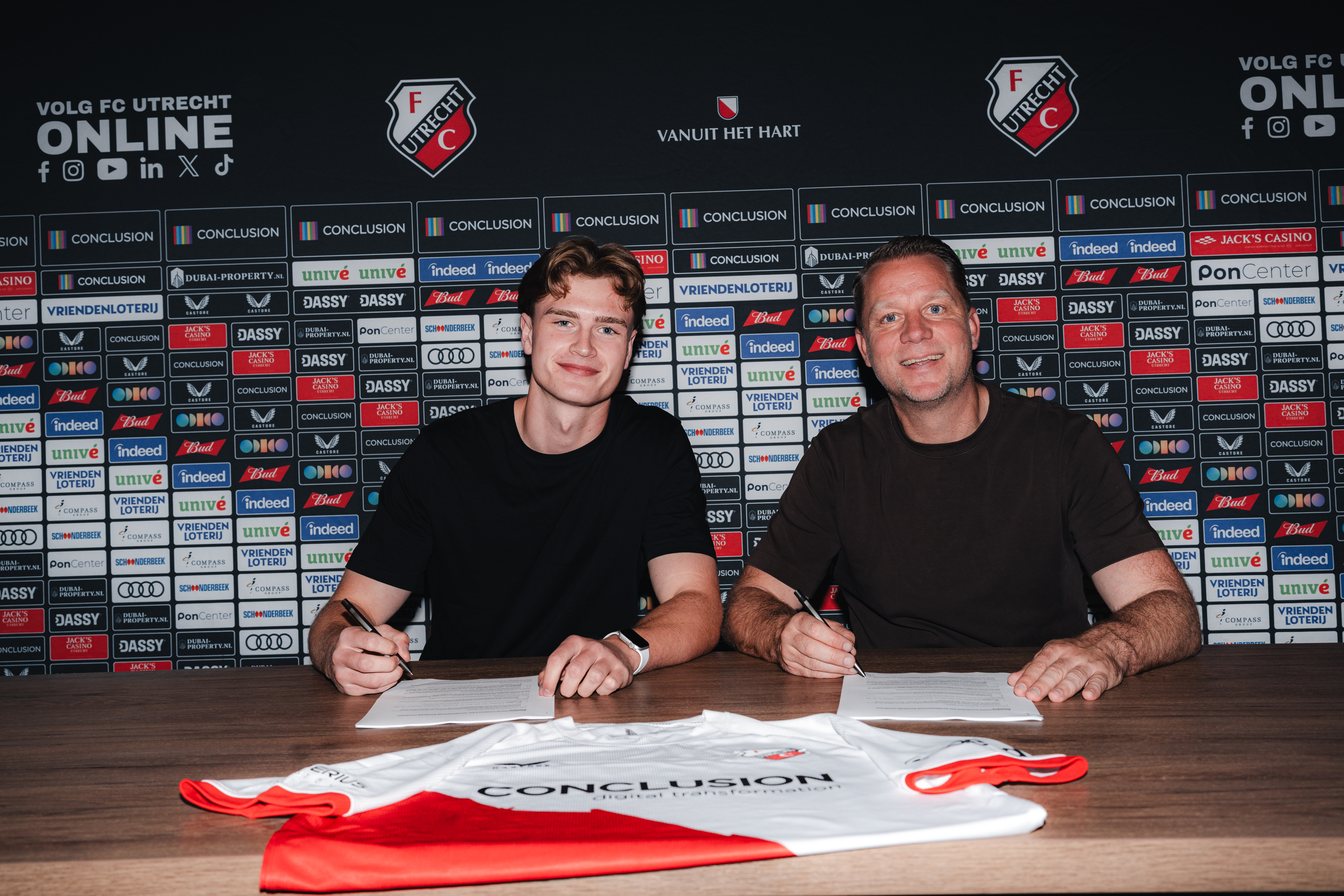 FC Utrecht versterkt zich met Jamie Schuldes