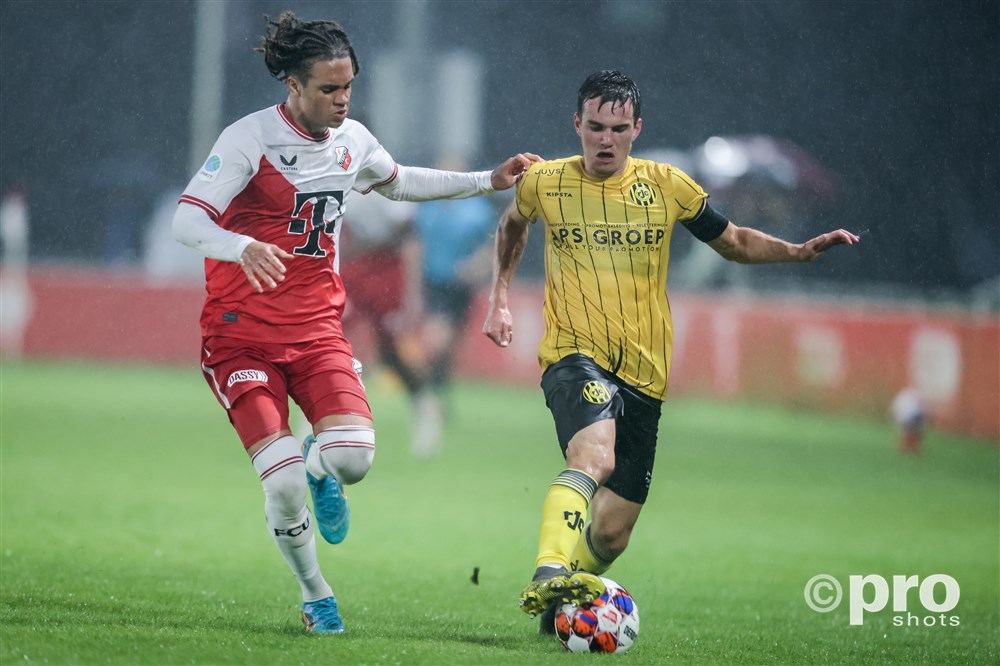 Jong FC Utrecht verslaat koploper Roda JC