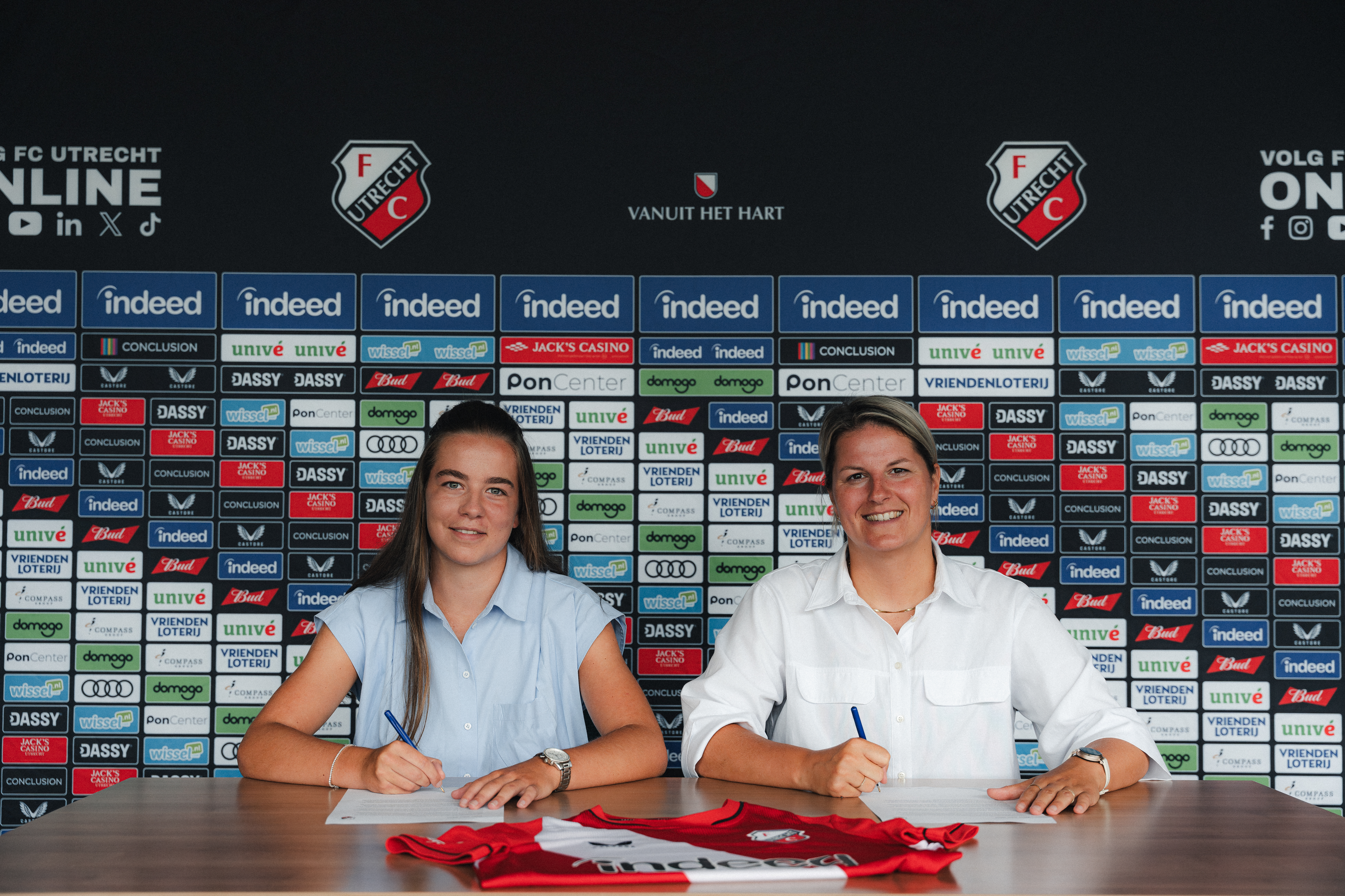 Lynn Vos maakt definitieve stap naar eerste elftal