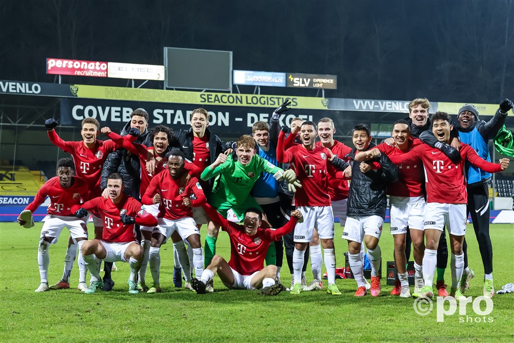 Jong FC Utrecht boekt historische overwinning