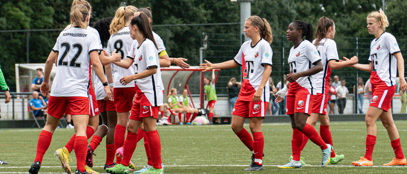 FC Utrecht Vrouwen spart nog vijf keer voor competitiestart