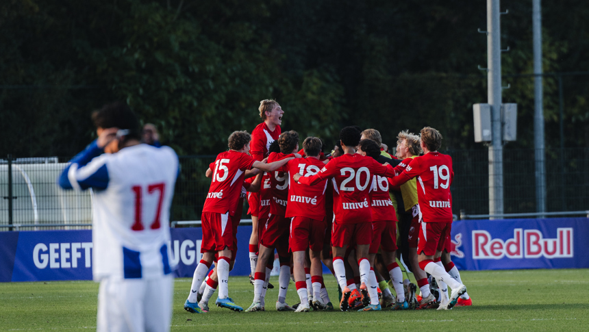 FC&nbsp;Utrecht O21 - FC Porto O21 | HIGHLIGHTS