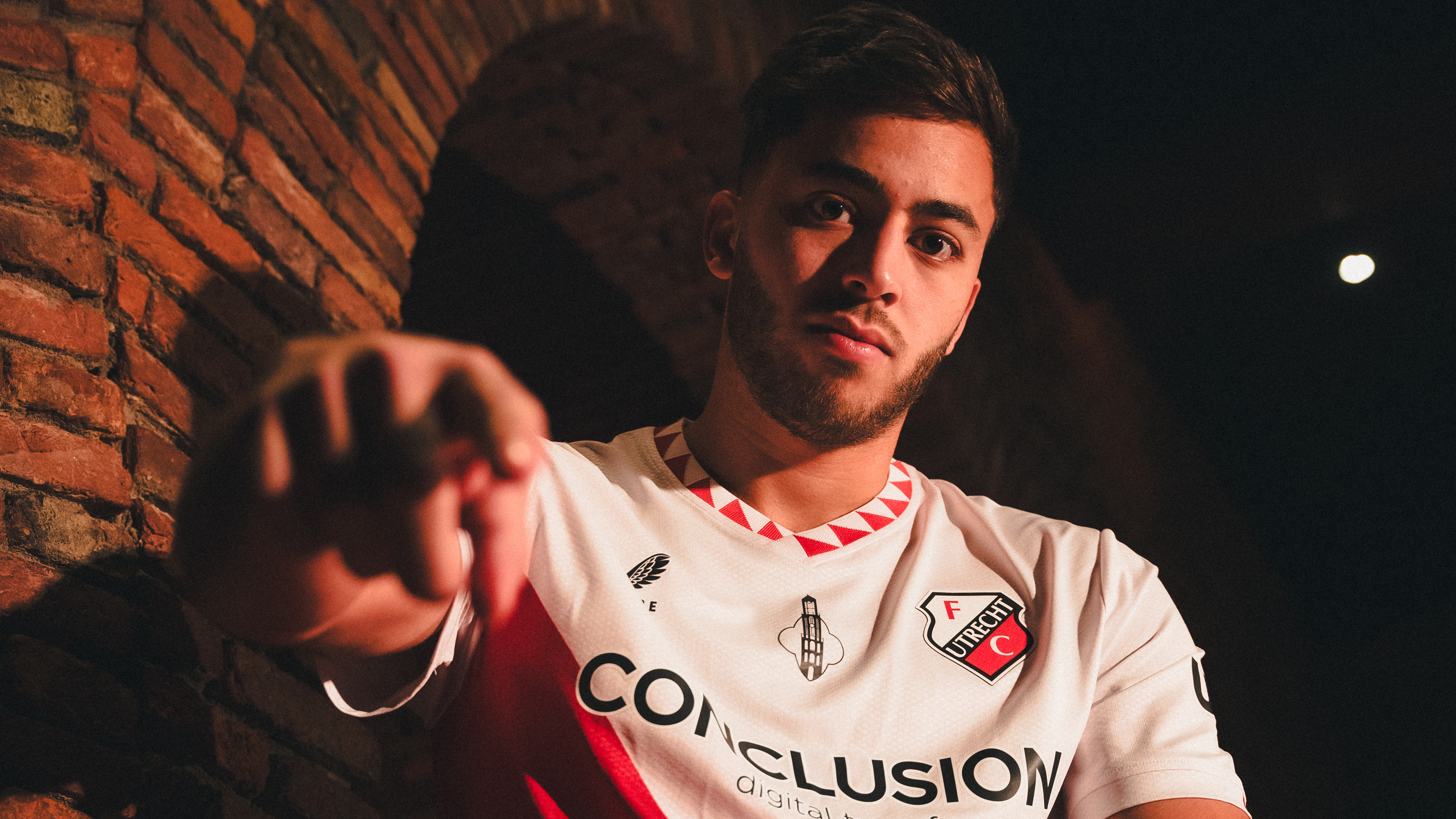 Ook FC Utrecht viert onthulling van de Domtoren