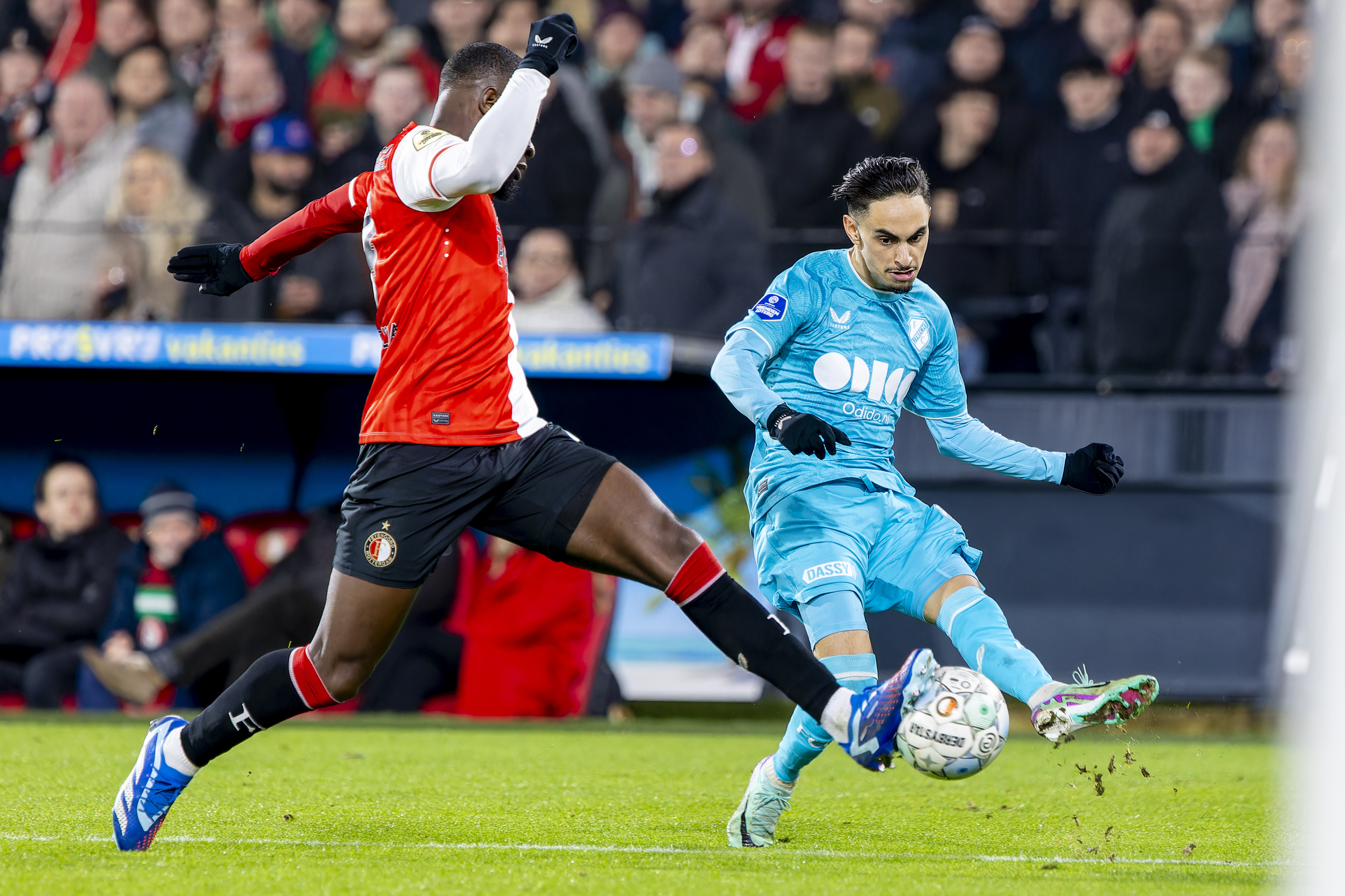 02TB5274 CR3 3856X2571