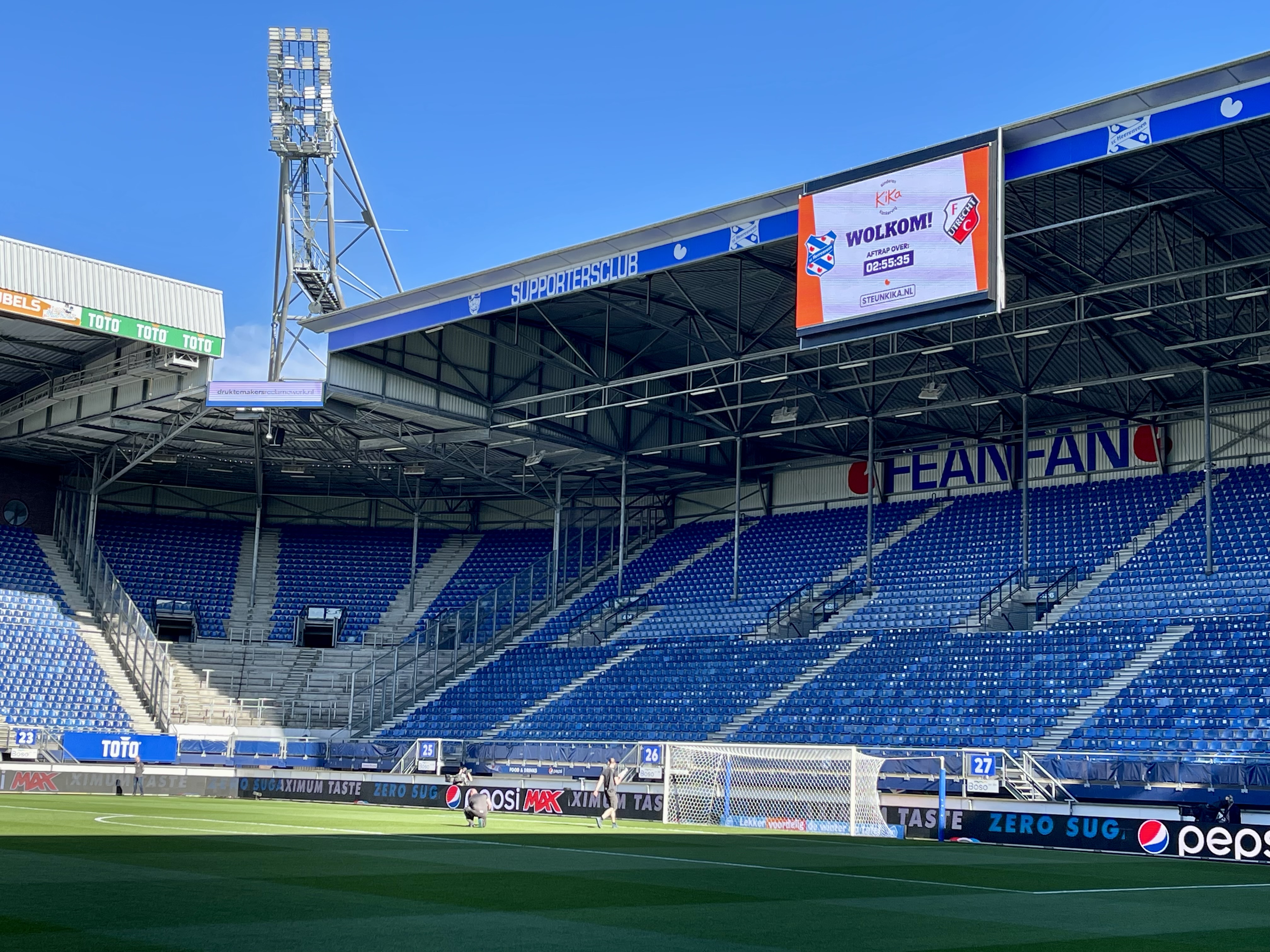 Pre Heeutr Stadion10