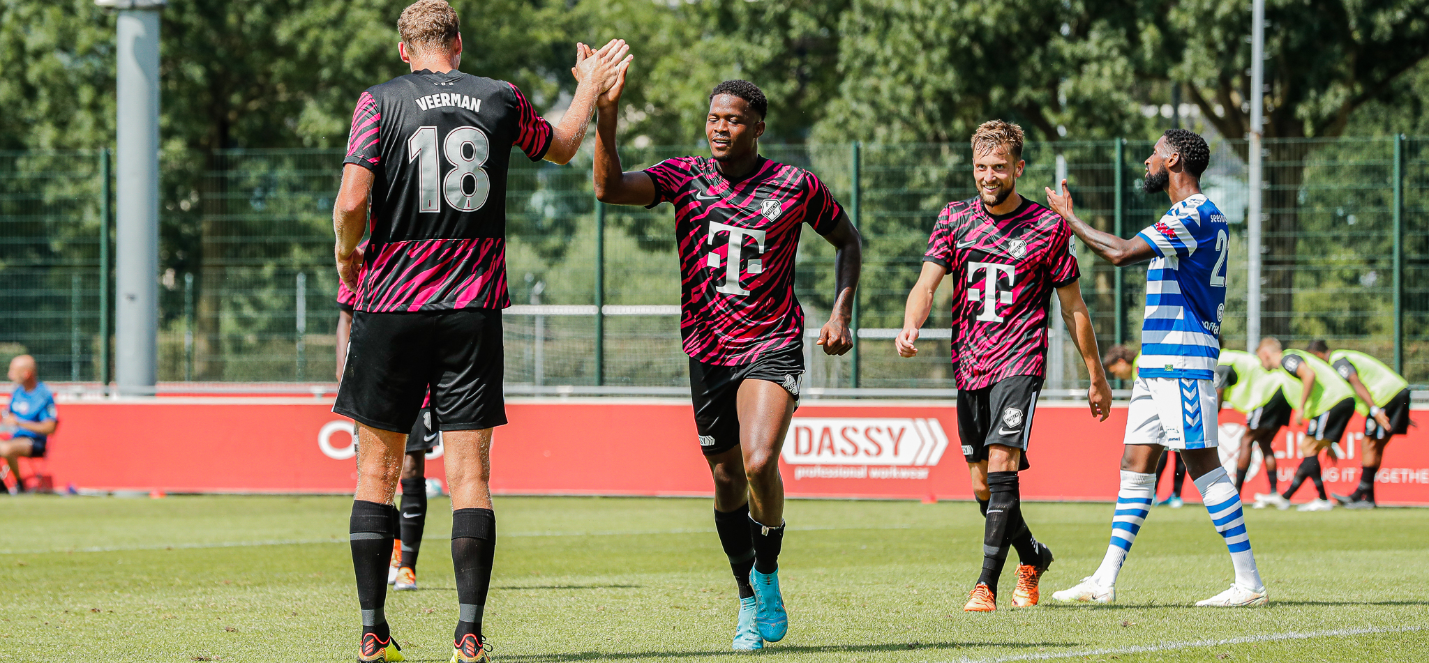 Dubbelslag Redan levert FC Utrecht zege op in oefenduel