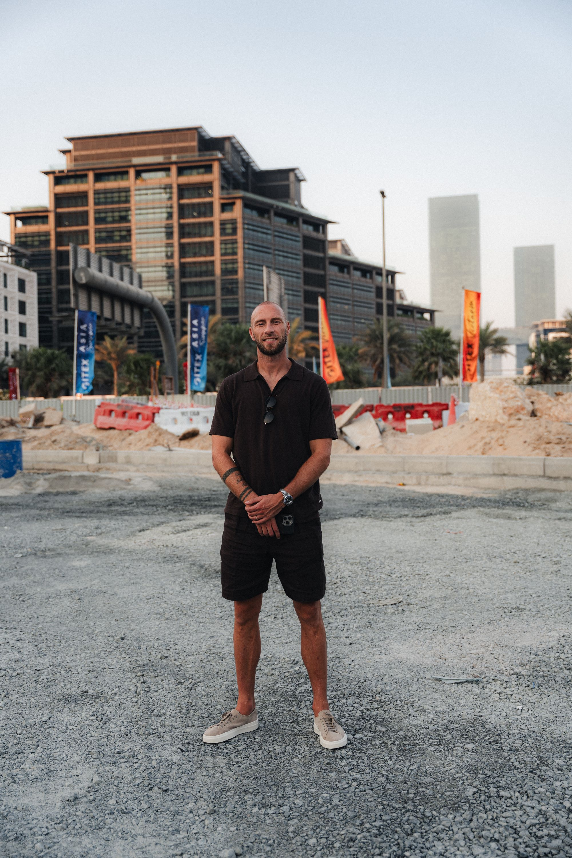 Met Mike in Dubai | VAN DER HOORN