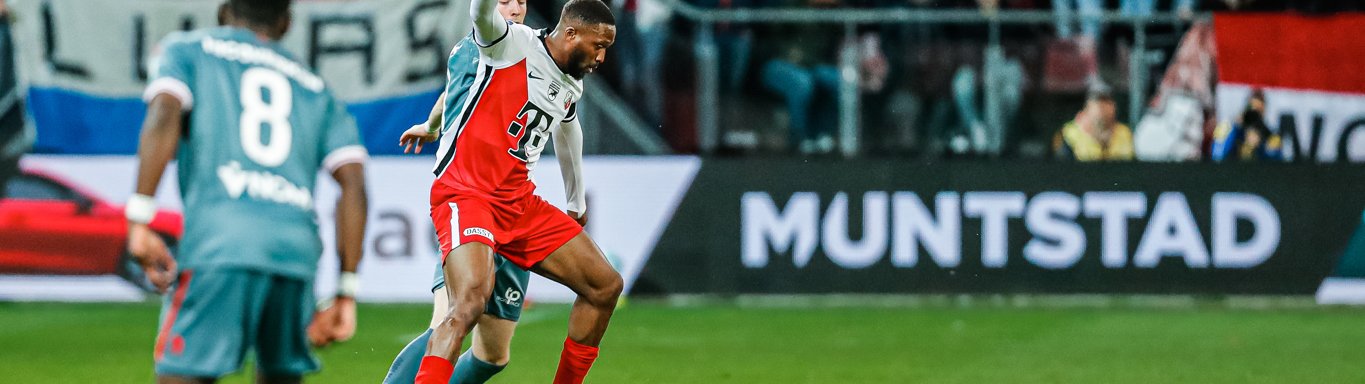 FC Utrecht licht optie: Modibo Sagnan blijft in Domstad FC Utrecht licht optie: Modibo Sagnan blijft in Domstad