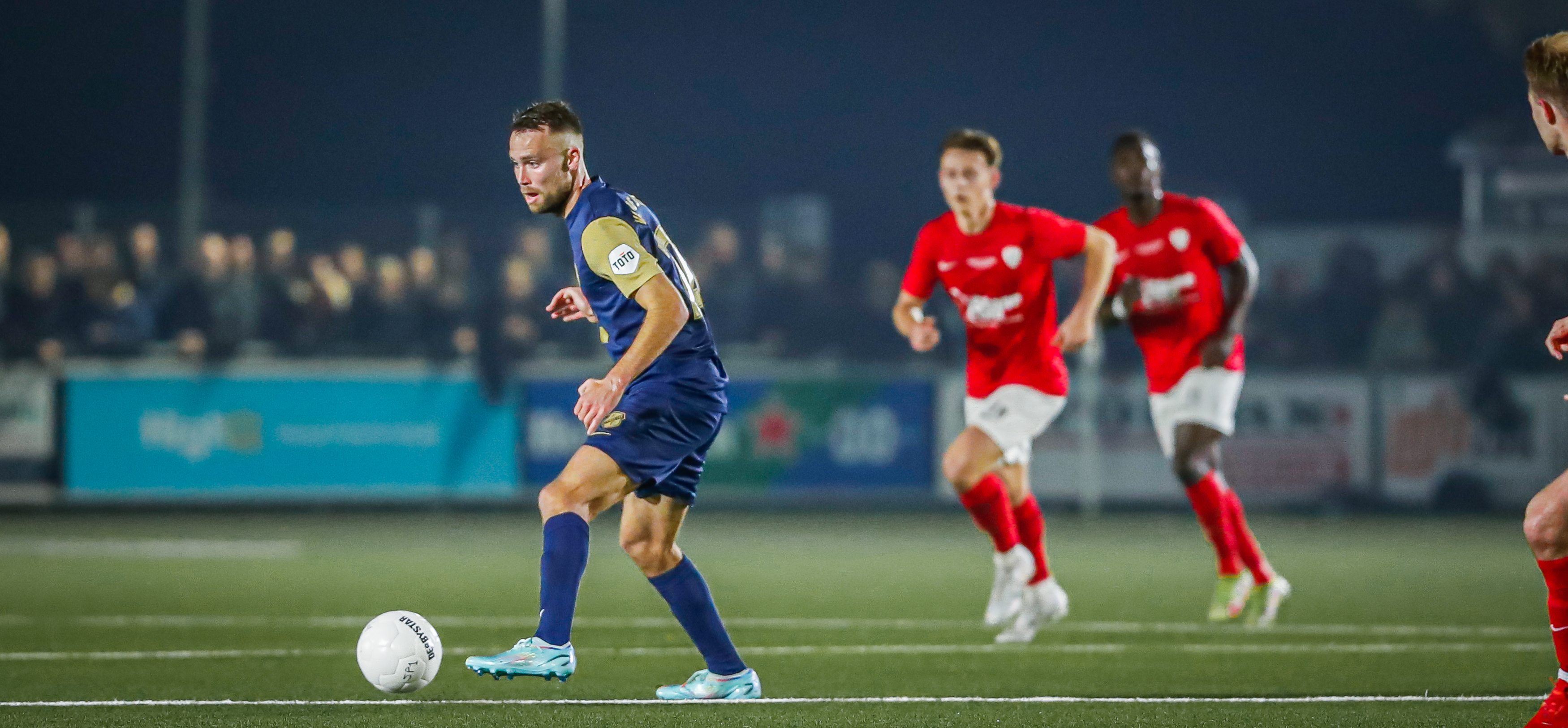 FC Utrecht naar tweede ronde na winstpartij in Woerden