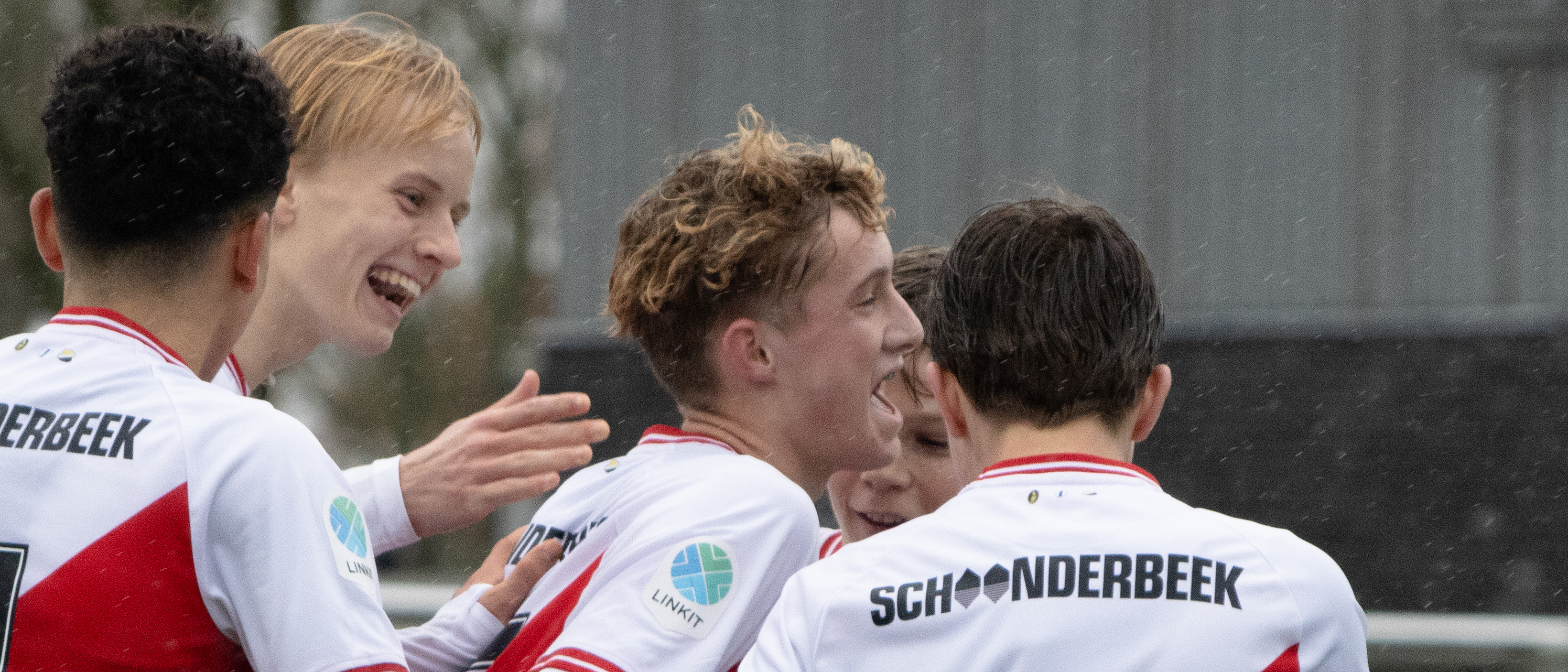 Wedstrijd van de Week: Spectaculaire puntendeling FC Utrecht O16