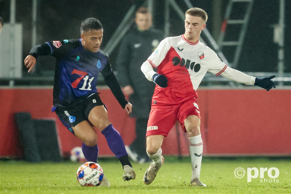 Jong FC Utrecht sluit 2023 af met FC Groningen-uit