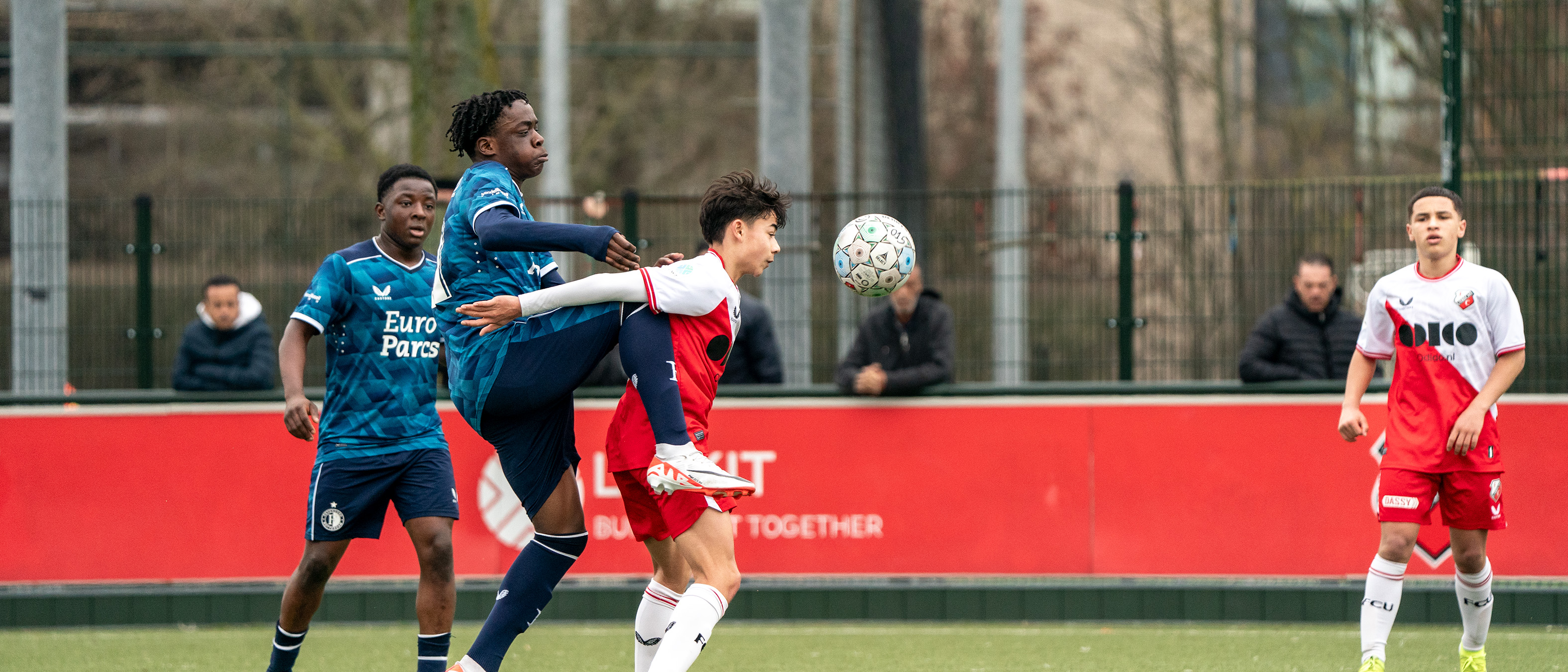 Wedstrijd van de Week: FC Utrecht O15 wint doelpuntenfestijn