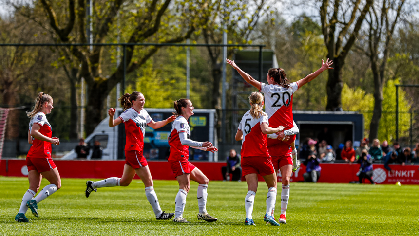 FC UTRECHT TV | Het comebackseizoen van FC Utrecht Vrouwen
