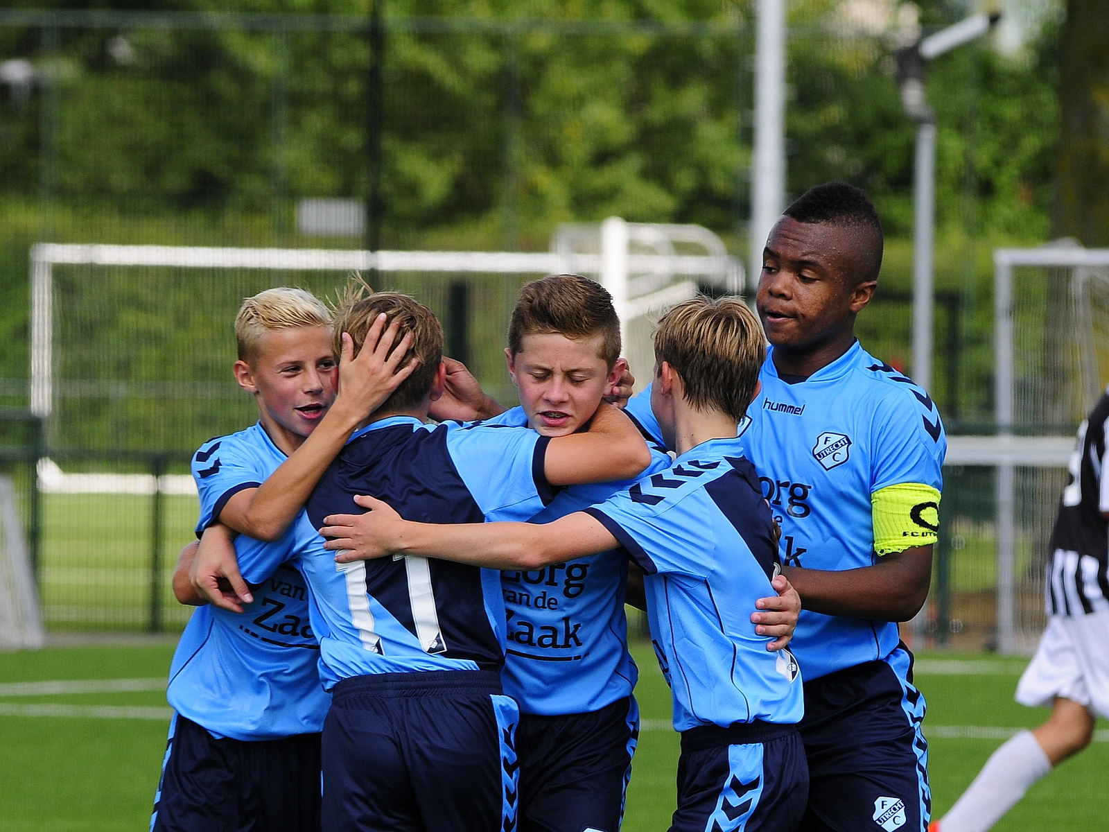 Sterke competitiestart FC Utrecht O14
