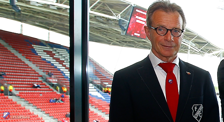 Jan Straub officieel met pensioen