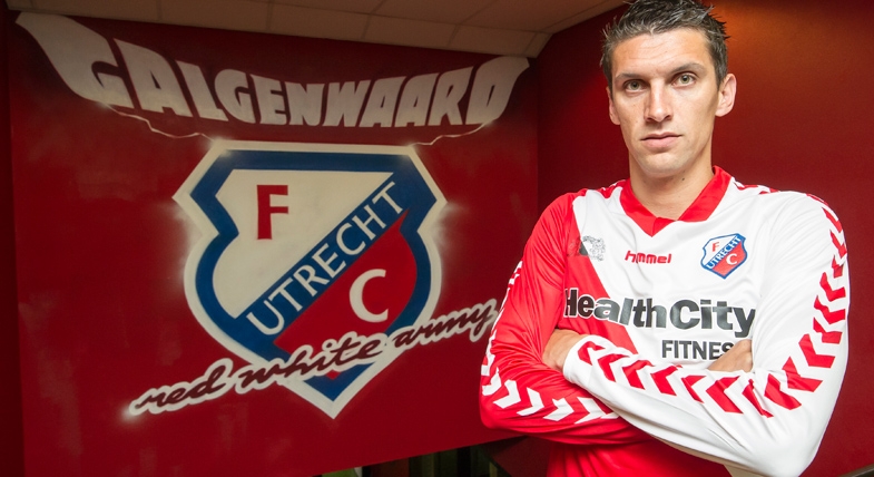 FC Utrecht legt ervaren allrounder Chris Kum vast